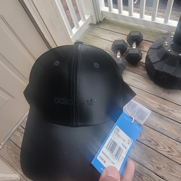 Addidas Hat - Picture 2 of 2